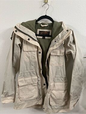 Eddie Bauer Cream Trench Coat with Olive Green Lining